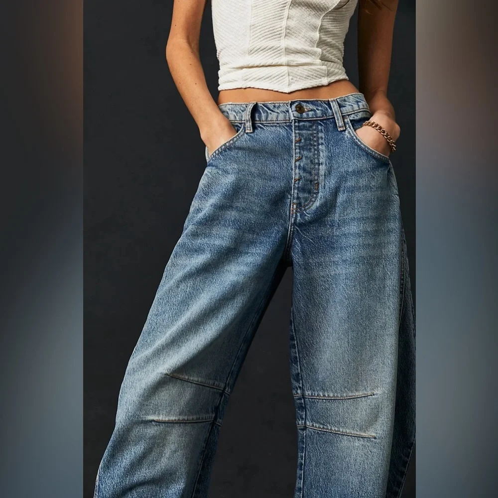 Free People Blue Vintage Wash Barrel Jeans